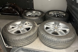 ruskea (beige) Volkswagen Transporter 2017 kuva 18.