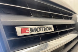 ruskea (beige) Volkswagen Transporter 2017 kuva 20.