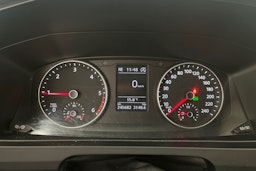 ruskea (beige) Volkswagen Transporter 2017 kuva 21.