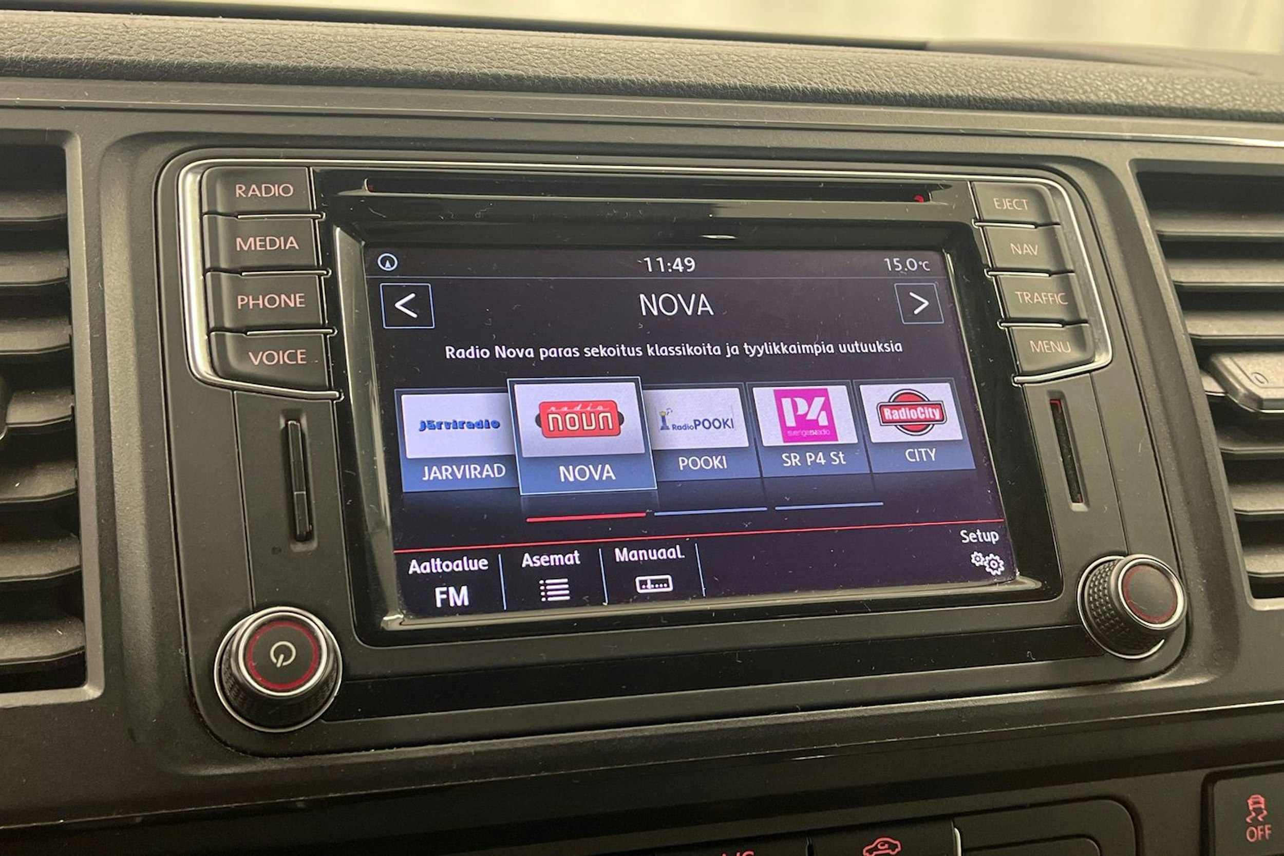 ruskea (beige) Volkswagen Transporter 2017 kuva 26.