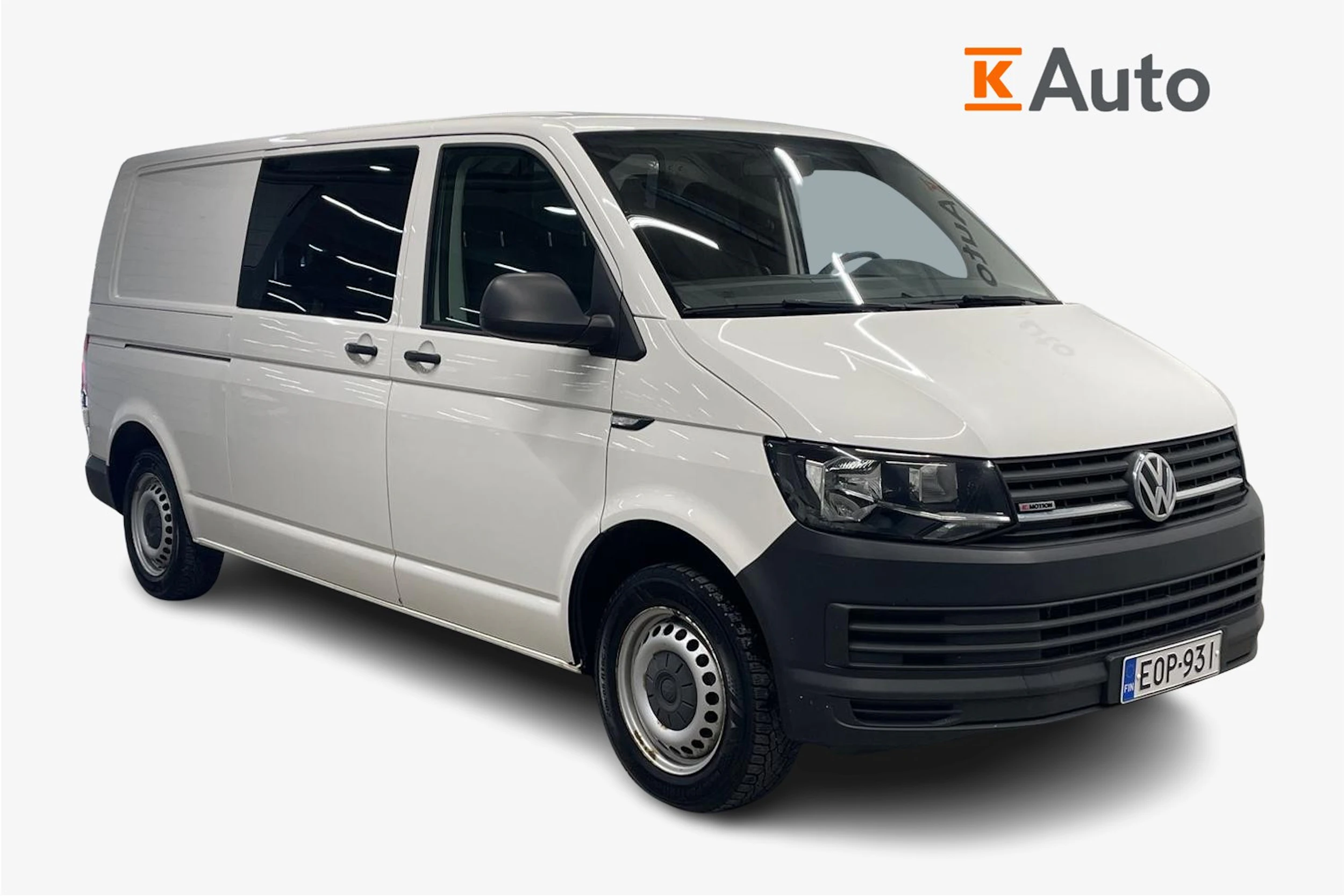valkoinen Volkswagen Transporter 2017 kuva 1.
