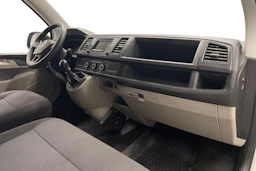 valkoinen Volkswagen Transporter 2017 kuva 11.