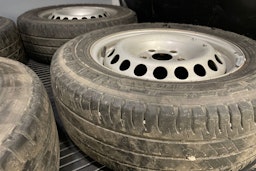 valkoinen Volkswagen Transporter 2018 kuva 20.