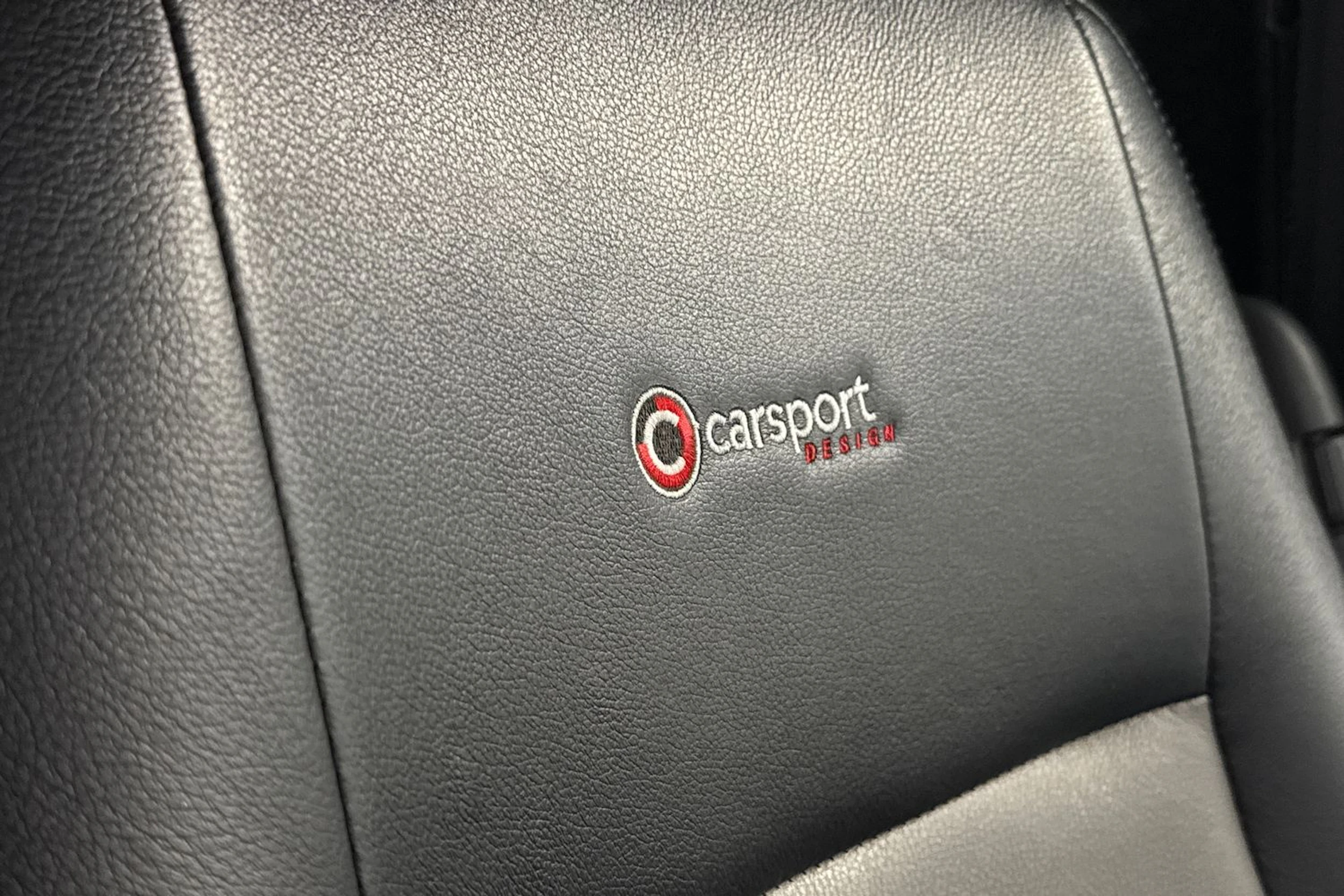 musta Volkswagen Transporter 2017 kuva 25.