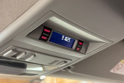 valkoinen Volkswagen Transporter 2017 kuva 19.