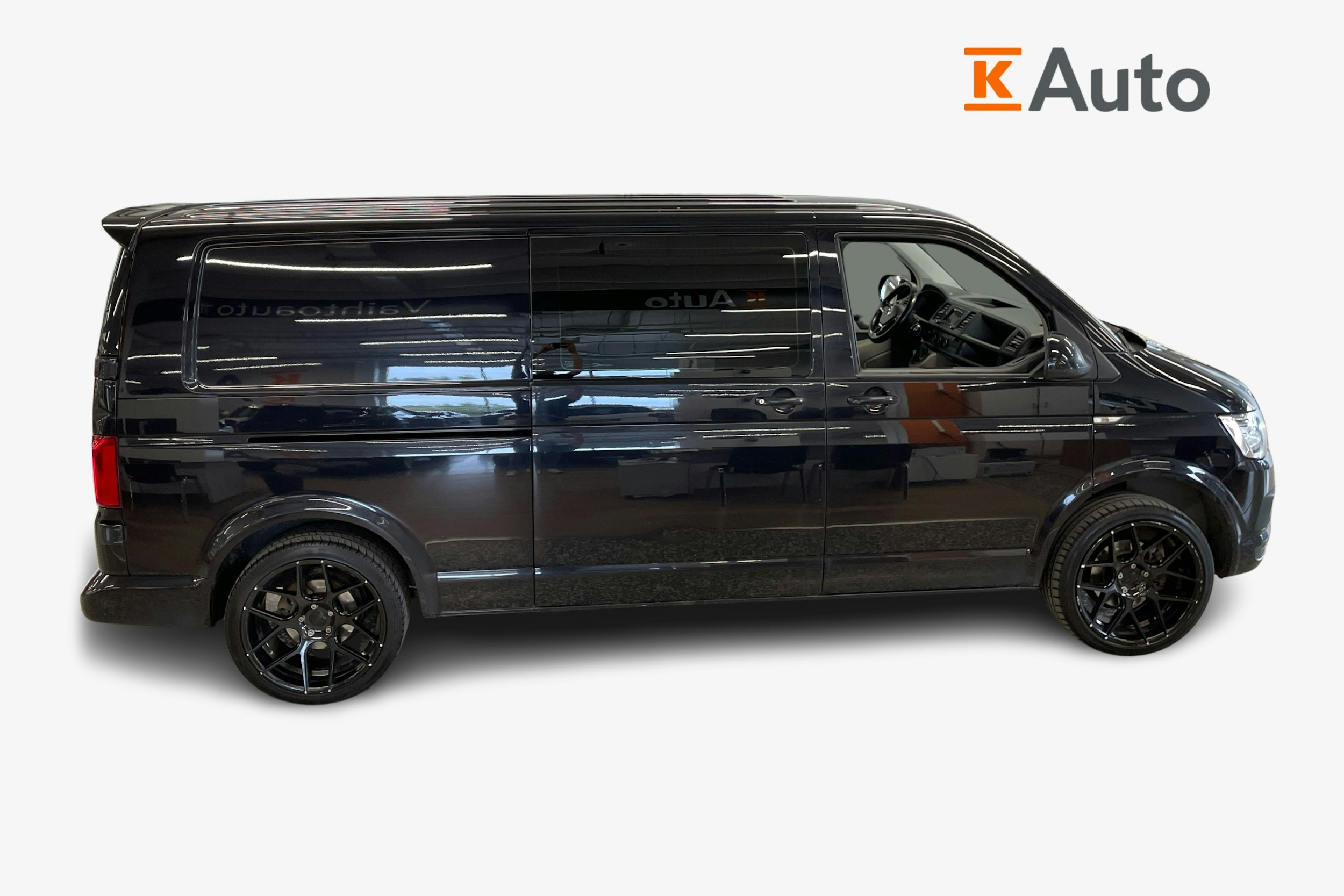 musta Volkswagen Transporter 2017 kuva 5.