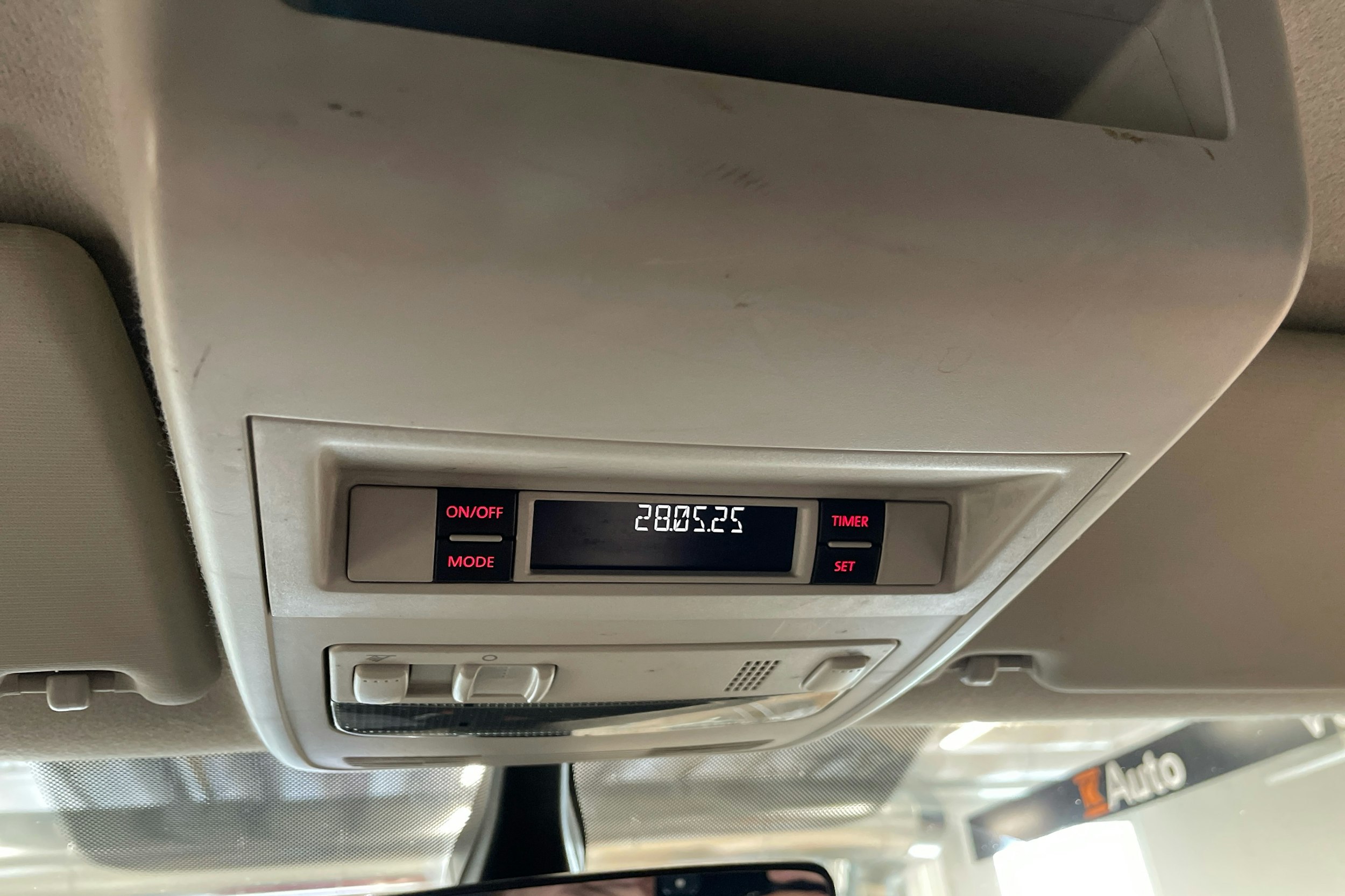 musta Volkswagen Transporter 2017 kuva 12.
