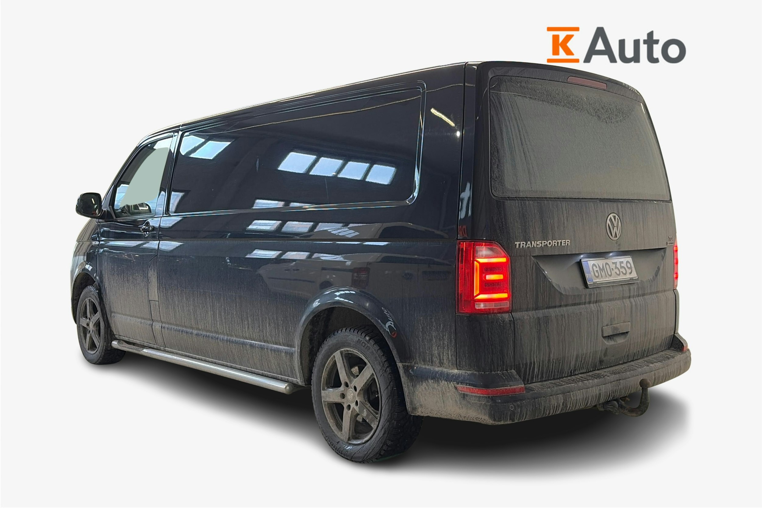 musta Volkswagen Transporter 2017 kuva 2.