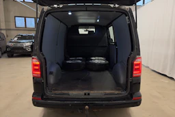 musta Volkswagen Transporter 2017 kuva 10.