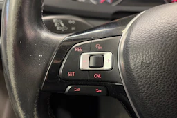 musta Volkswagen Transporter 2017 kuva 14.