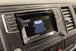 musta Volkswagen Transporter 2017 kuva 17.