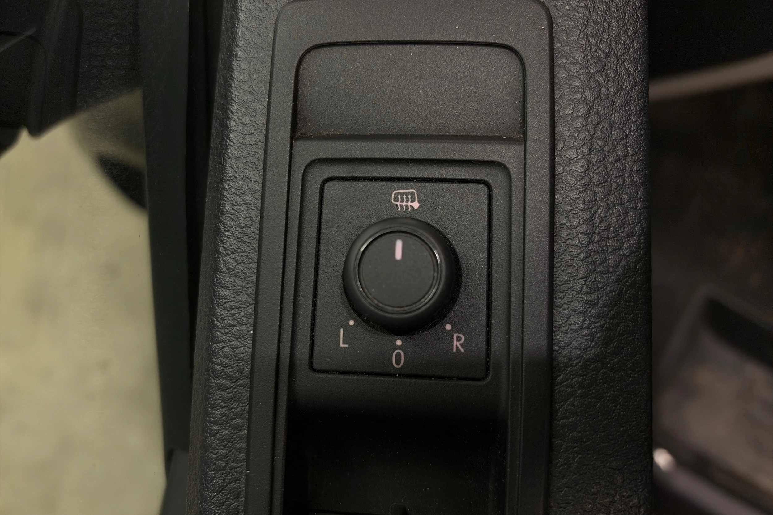 musta Volkswagen Transporter 2017 kuva 20.