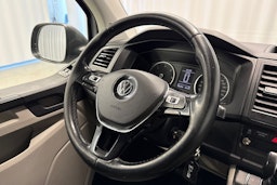 harmaa Volkswagen Transporter 2017 kuva 13.