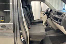 Harmaa Volkswagen TRANSPORTER 2018 kuva 28.