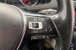 met. musta Volkswagen Transporter 2017 kuva 18.