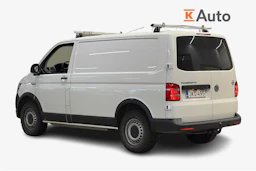 valkoinen Volkswagen Transporter 2017 kuva 2.