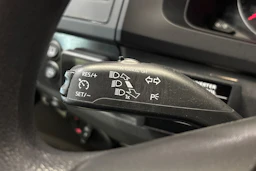 valkoinen Volkswagen Transporter 2017 kuva 14.