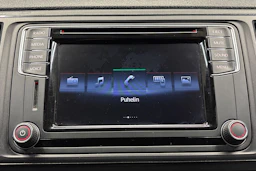 valkoinen Volkswagen Transporter 2017 kuva 19.