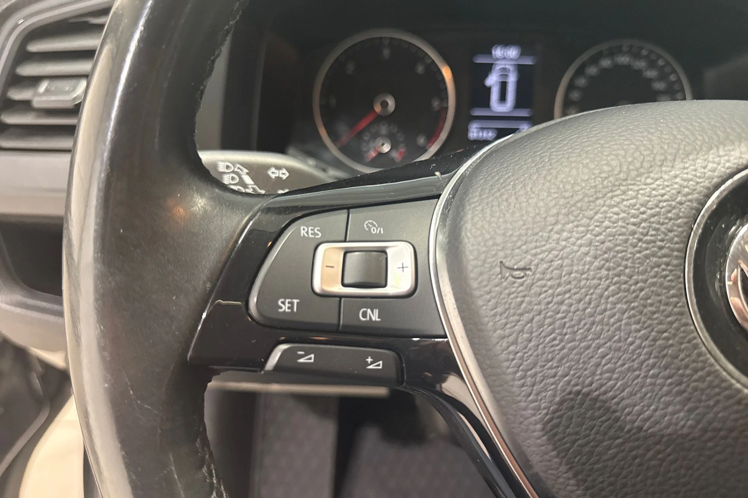 musta Volkswagen Transporter 2017 kuva 20.