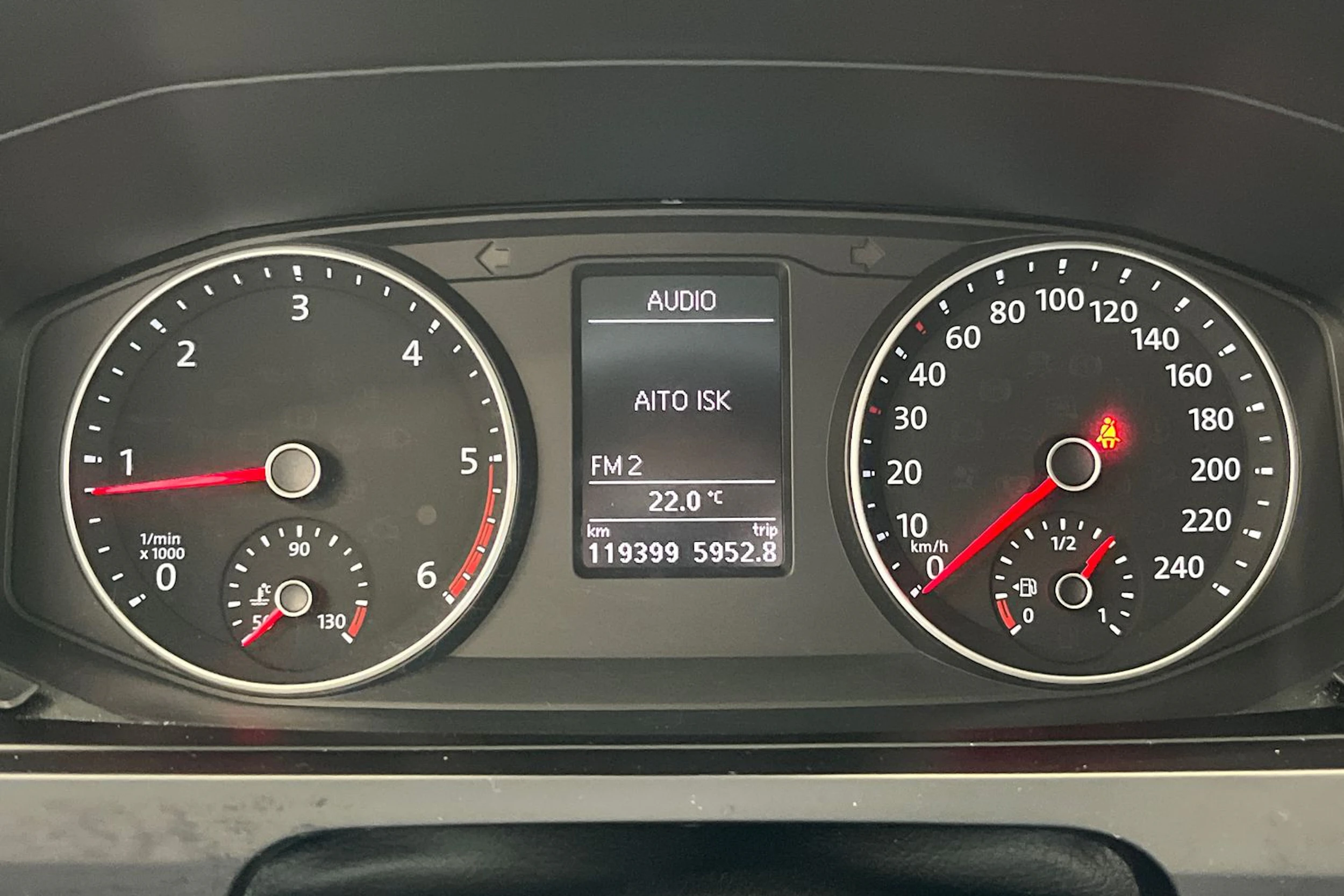 harmaa Volkswagen Transporter 2017 kuva 17.