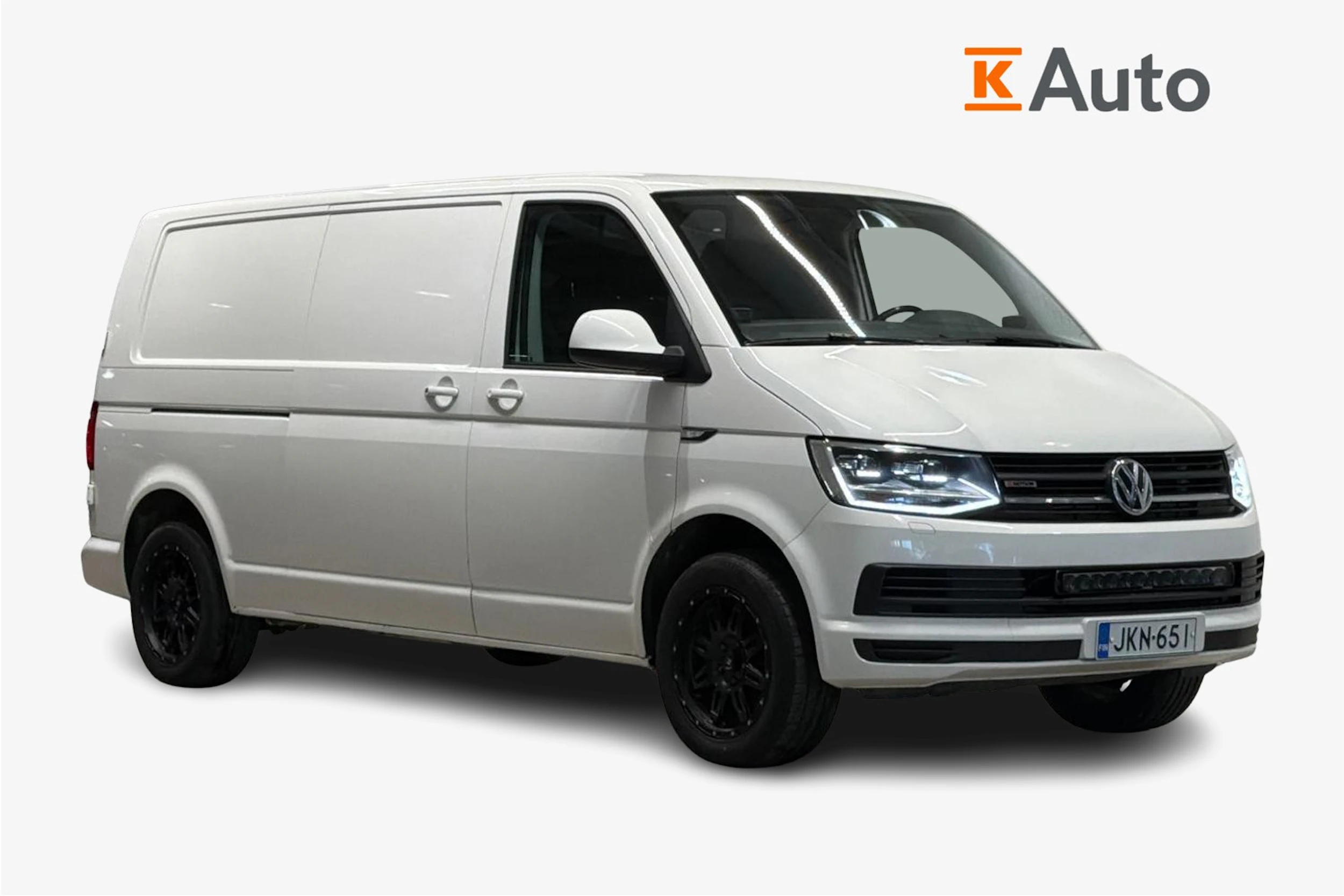 Valkoinen Volkswagen TRANSPORTER 2017 kuva 1.