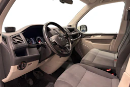 Valkoinen Volkswagen TRANSPORTER 2017 kuva 8.