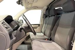 Valkoinen Volkswagen TRANSPORTER 2017 kuva 11.