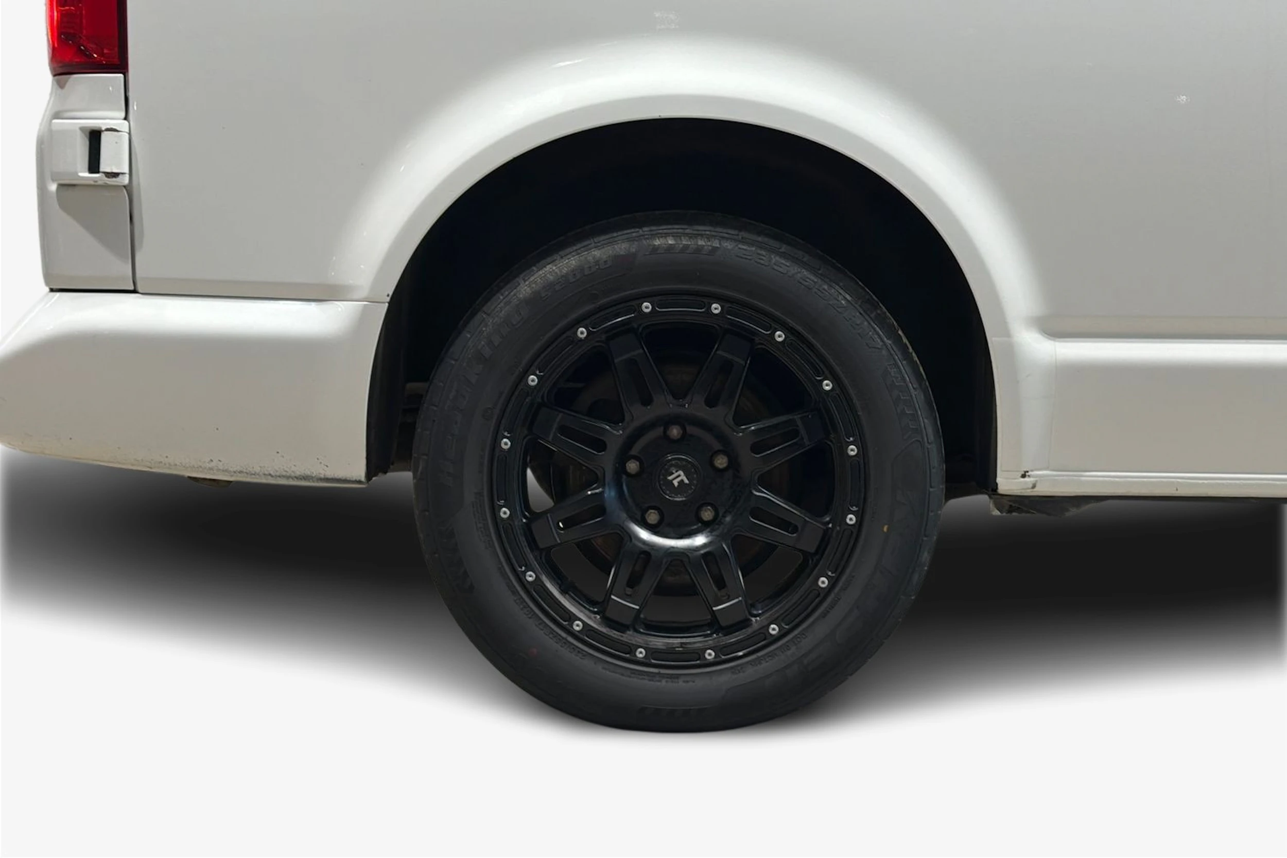 Valkoinen Volkswagen TRANSPORTER 2017 kuva 12.