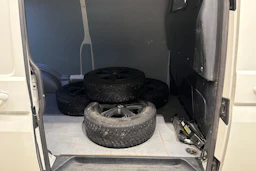 Valkoinen Volkswagen TRANSPORTER 2017 kuva 27.