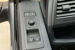 hopea Volkswagen Transporter 2017 kuva 23.