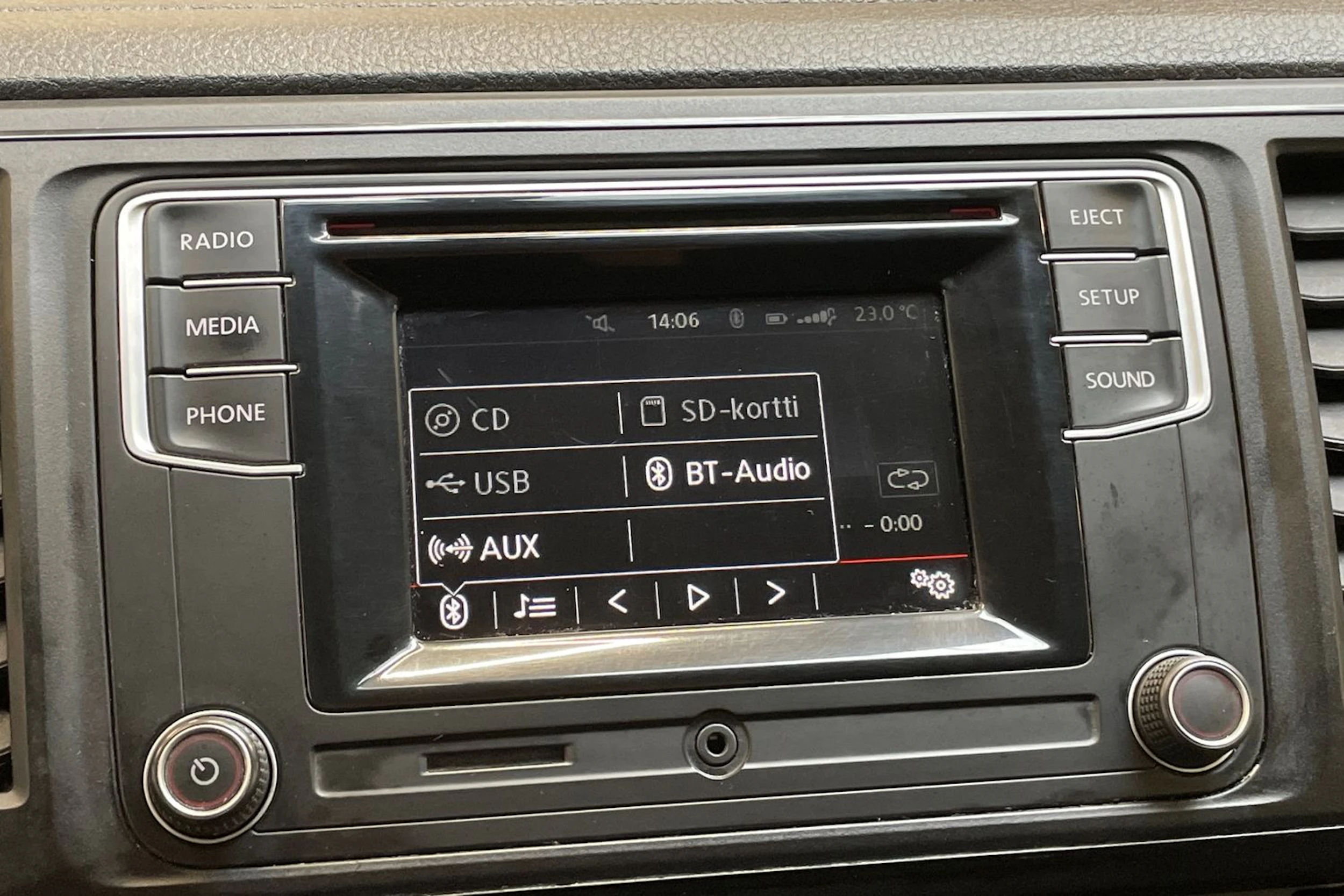 hopea Volkswagen Transporter 2017 kuva 26.