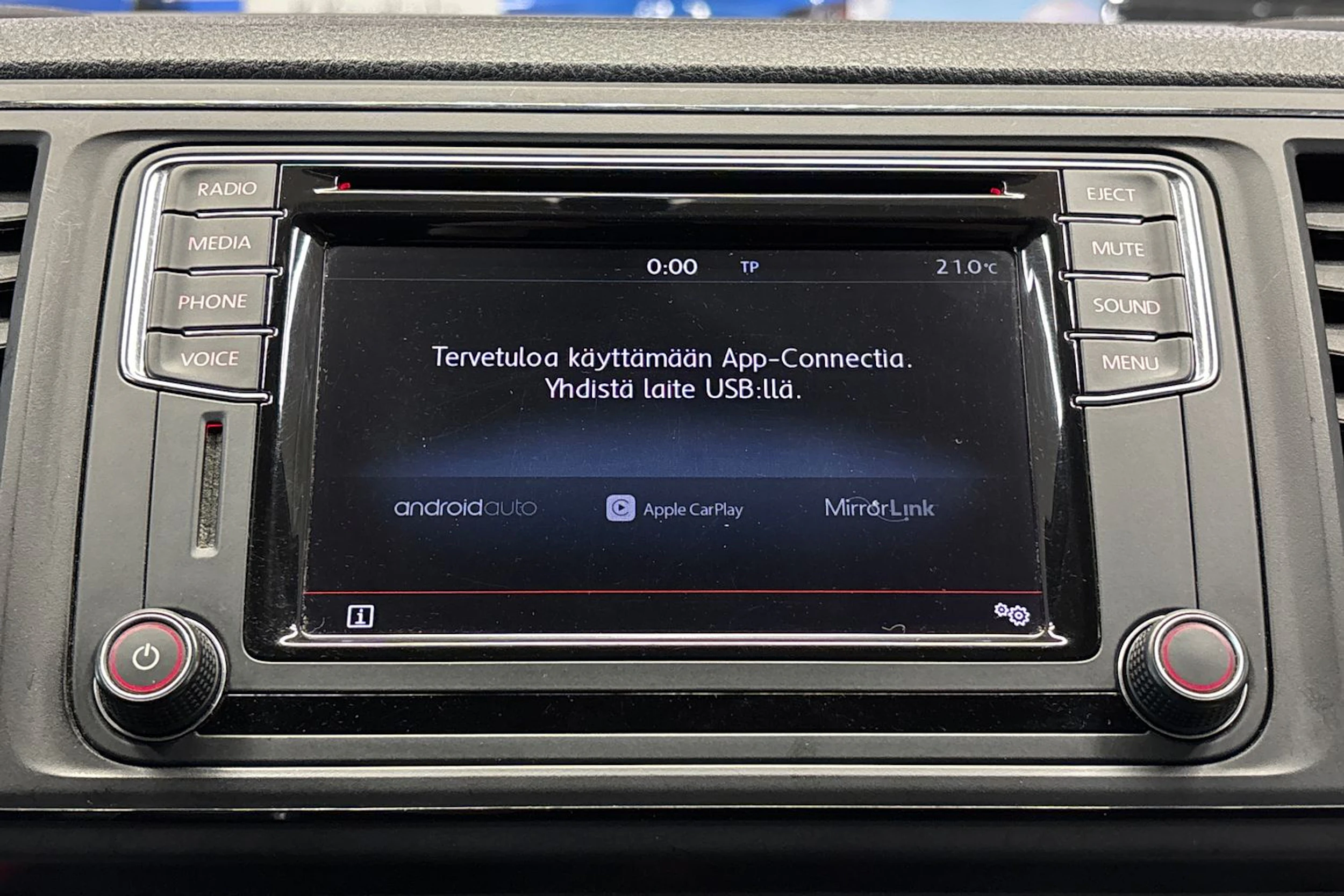 musta Volkswagen Transporter 2017 kuva 20.