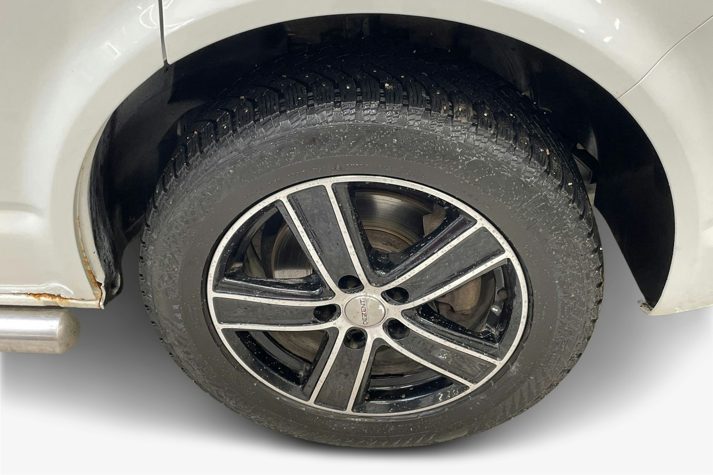 valkoinen Volkswagen Transporter 2017 kuva 12.