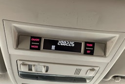 valkoinen Volkswagen Transporter 2017 kuva 23.