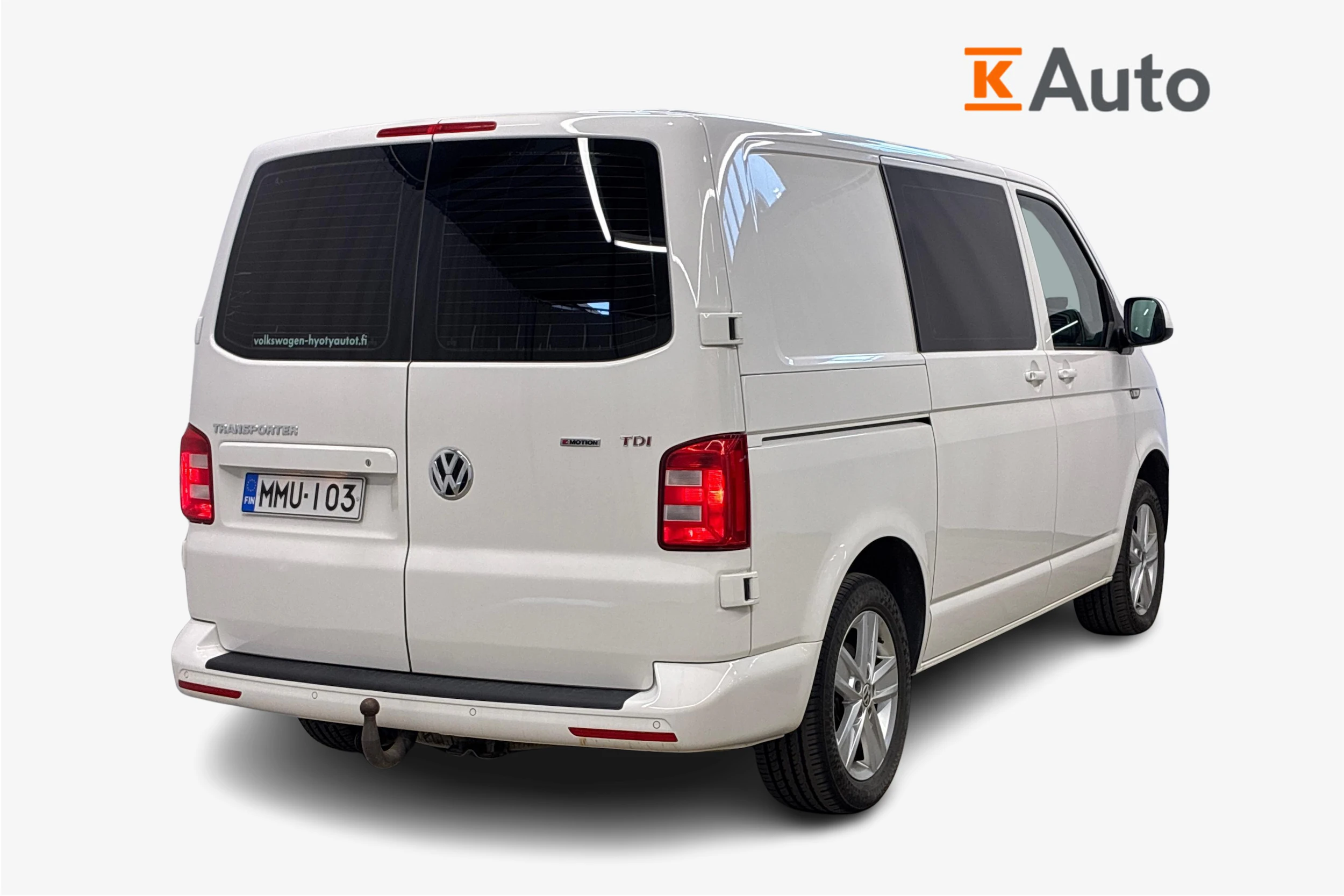 valkoinen Volkswagen Transporter 2017 kuva 2.