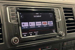 valkoinen Volkswagen Transporter 2017 kuva 11.