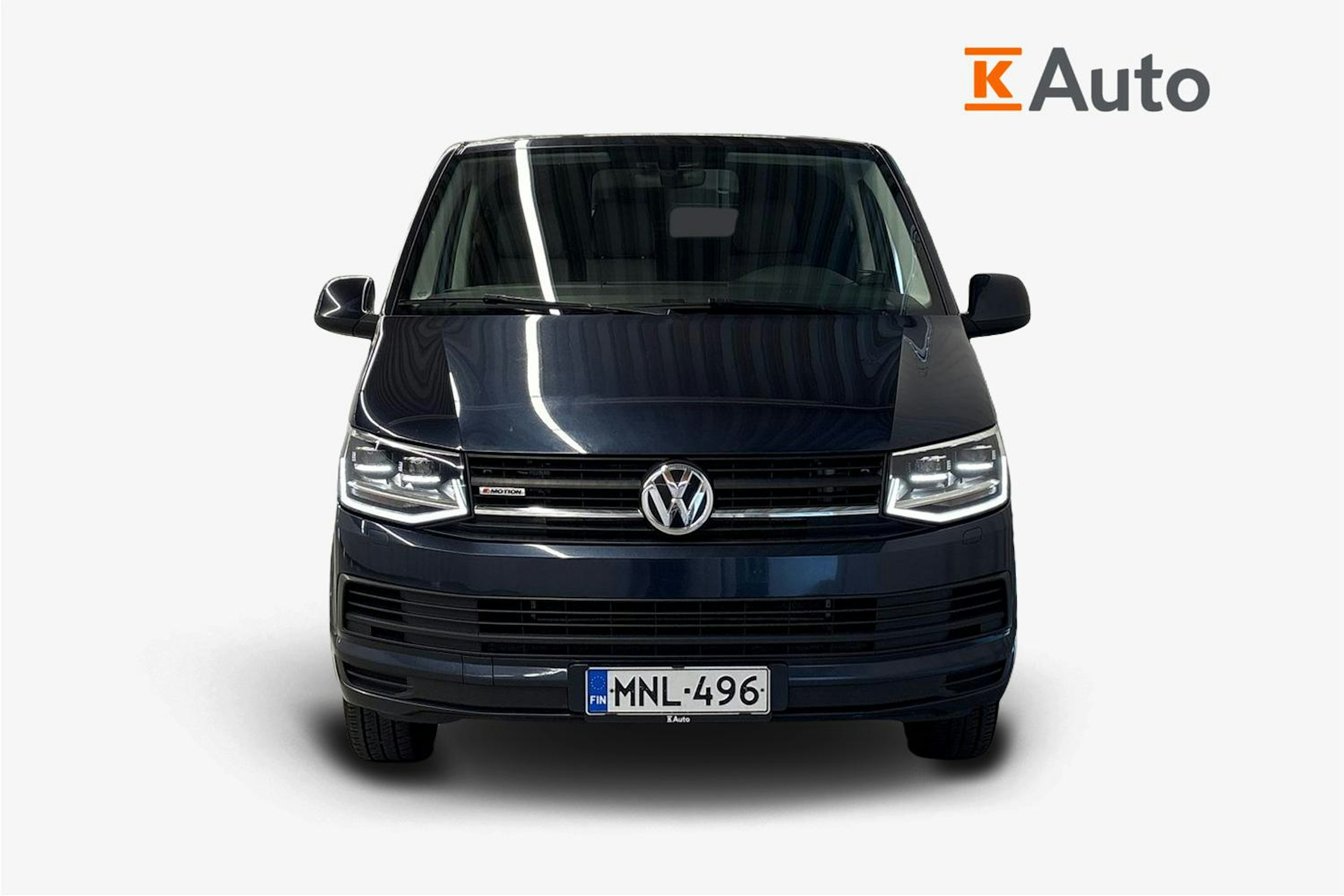 sininen Volkswagen Transporter 2018 kuva 5.