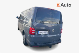 harmaa Volkswagen Transporter 2017 kuva 2.