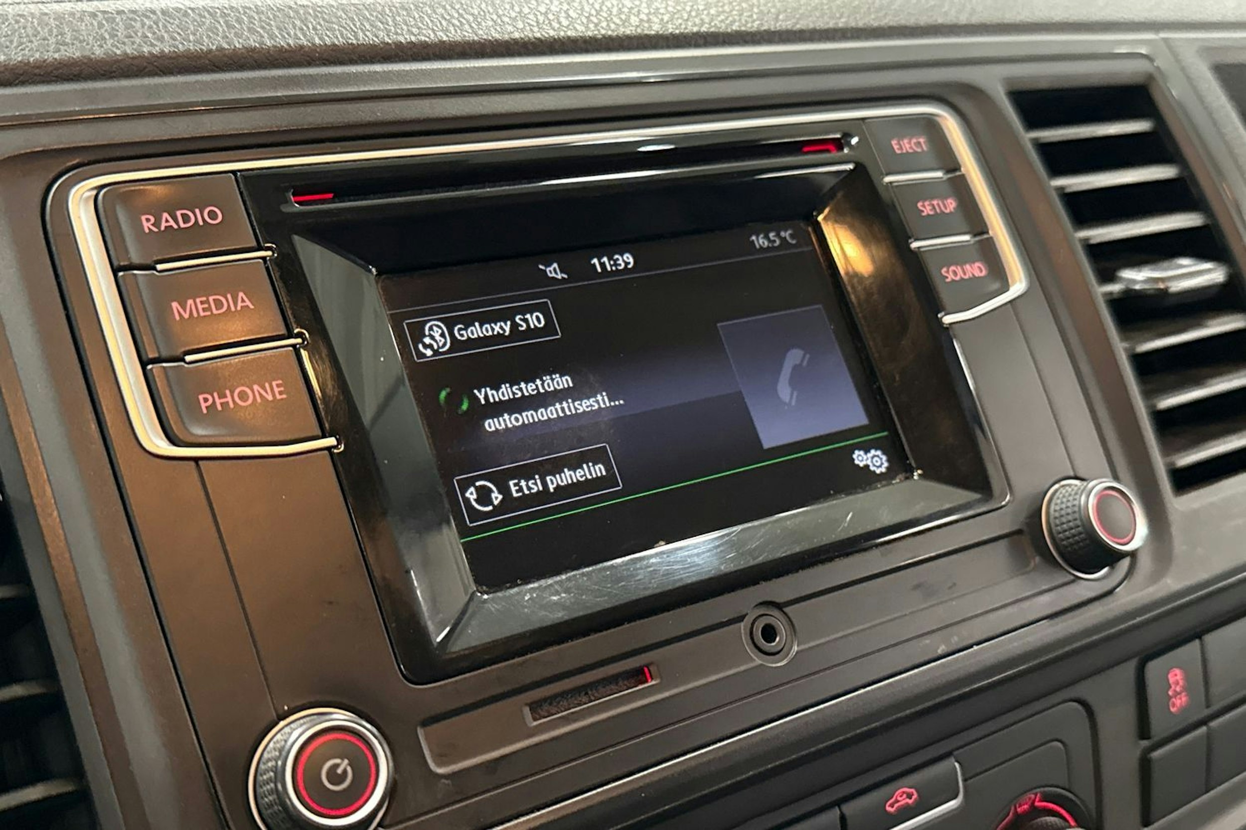 musta Volkswagen Transporter 2017 kuva 15.