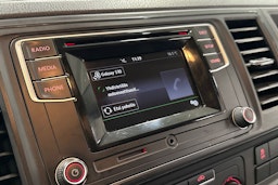 musta Volkswagen Transporter 2017 kuva 15.