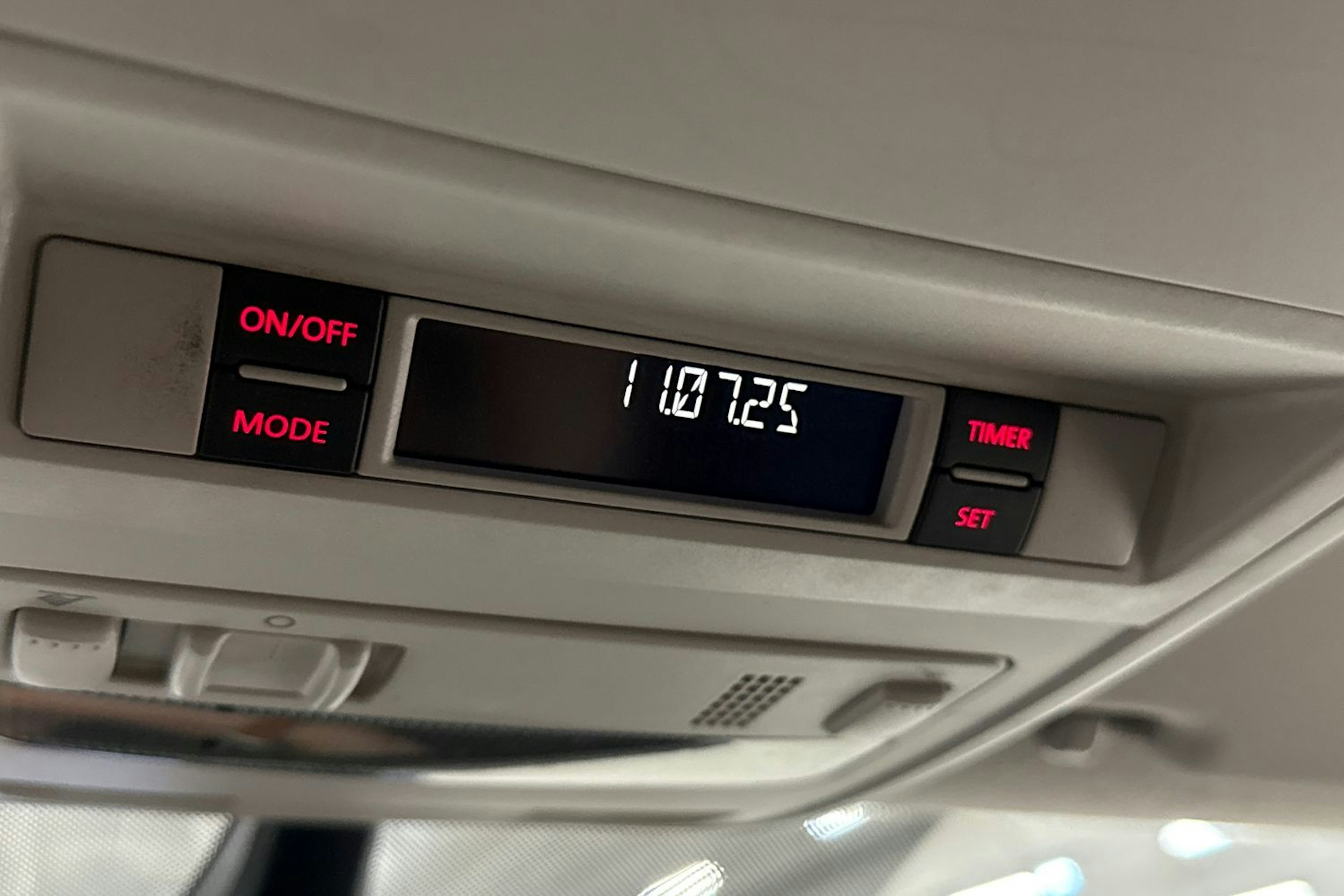 musta Volkswagen Transporter 2017 kuva 17.