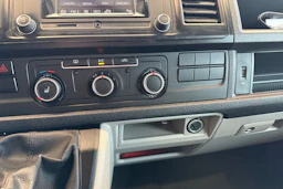 hopea Volkswagen Transporter 2017 kuva 29.