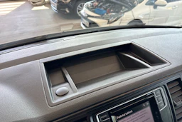 hopea Volkswagen Transporter 2017 kuva 32.