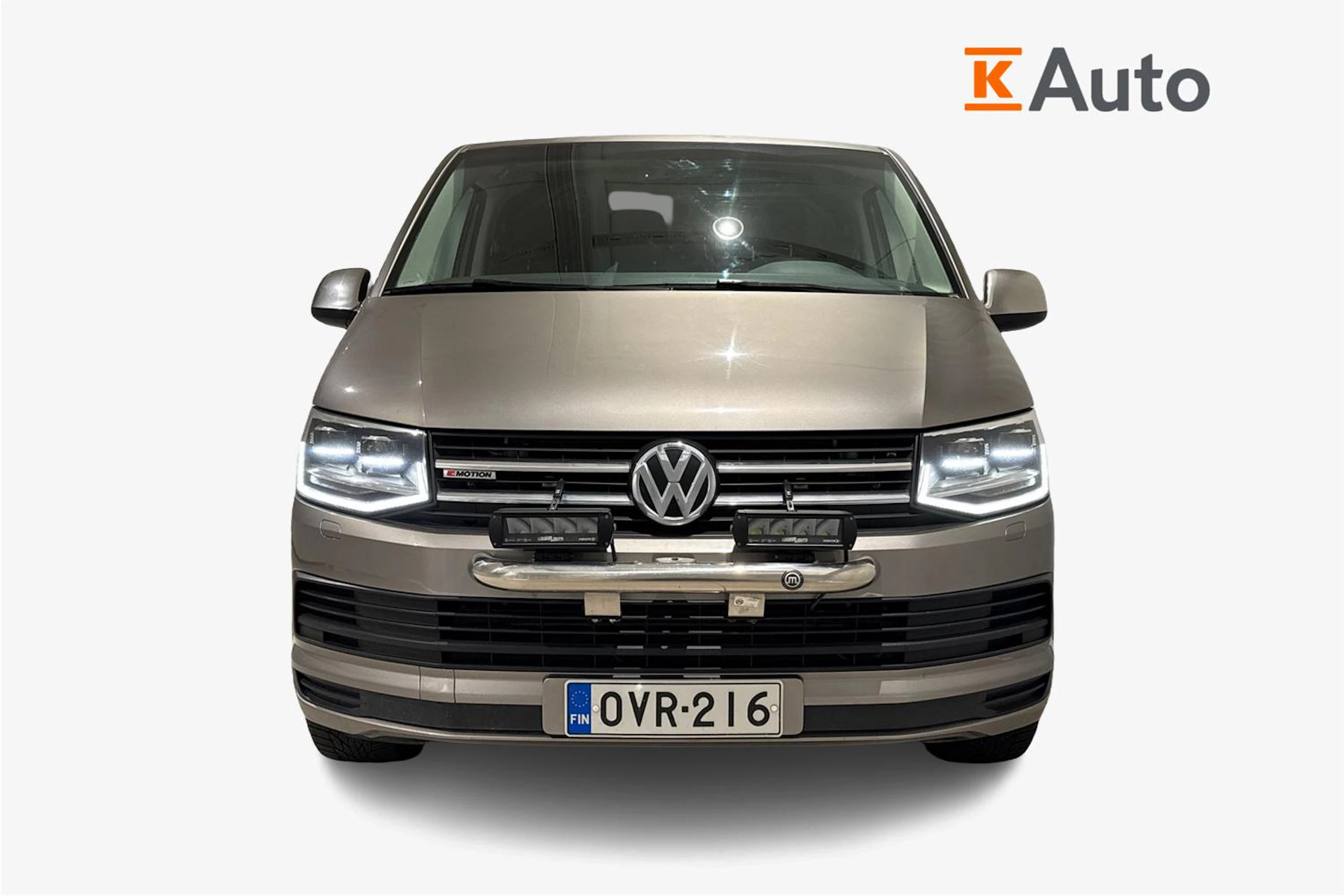 ruskea (beige) Volkswagen Transporter 2017 kuva 4.