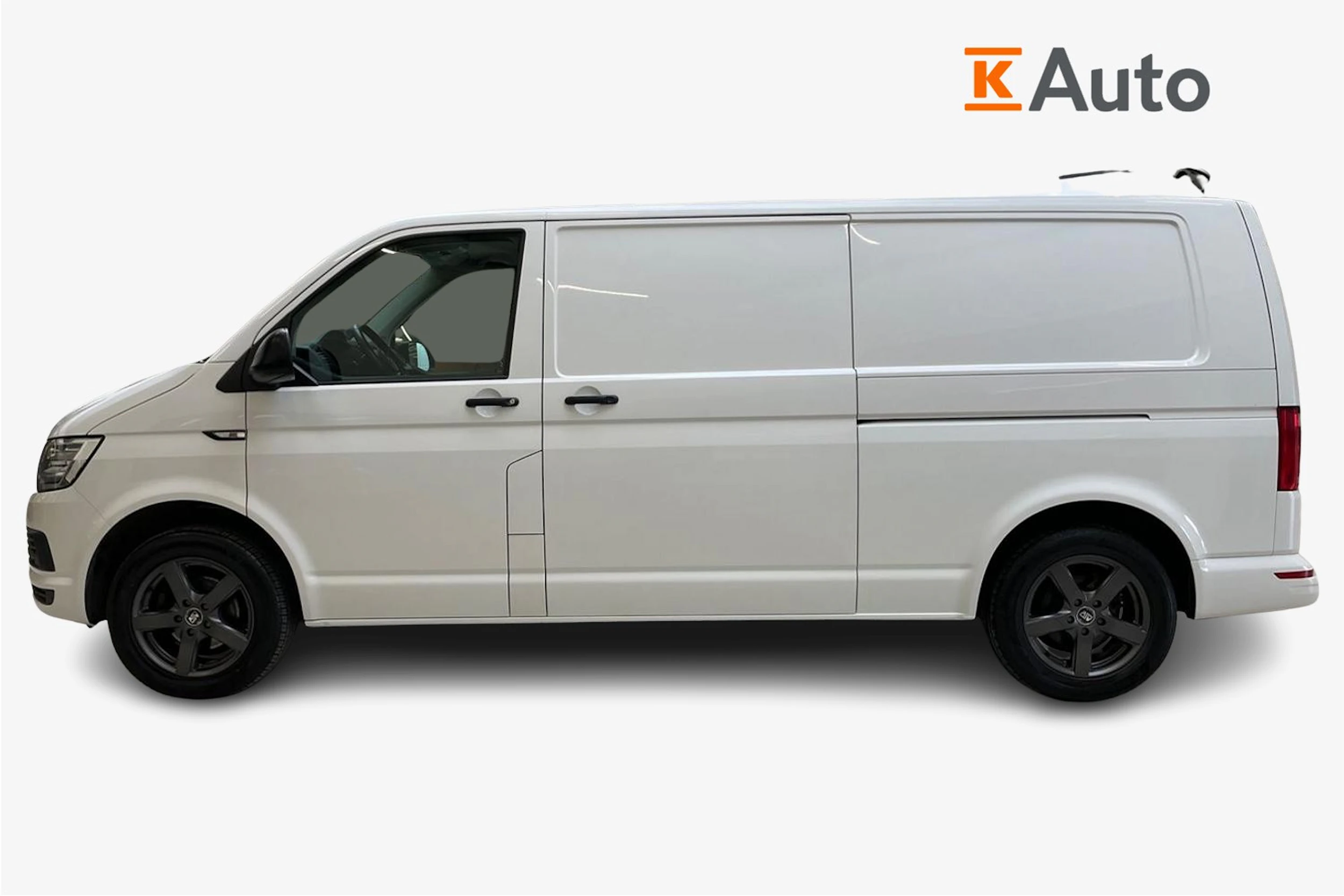 valkoinen Volkswagen Transporter 2017 kuva 7.