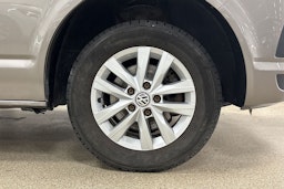 Ruskea (beige) Volkswagen TRANSPORTER 2017 kuva 11.