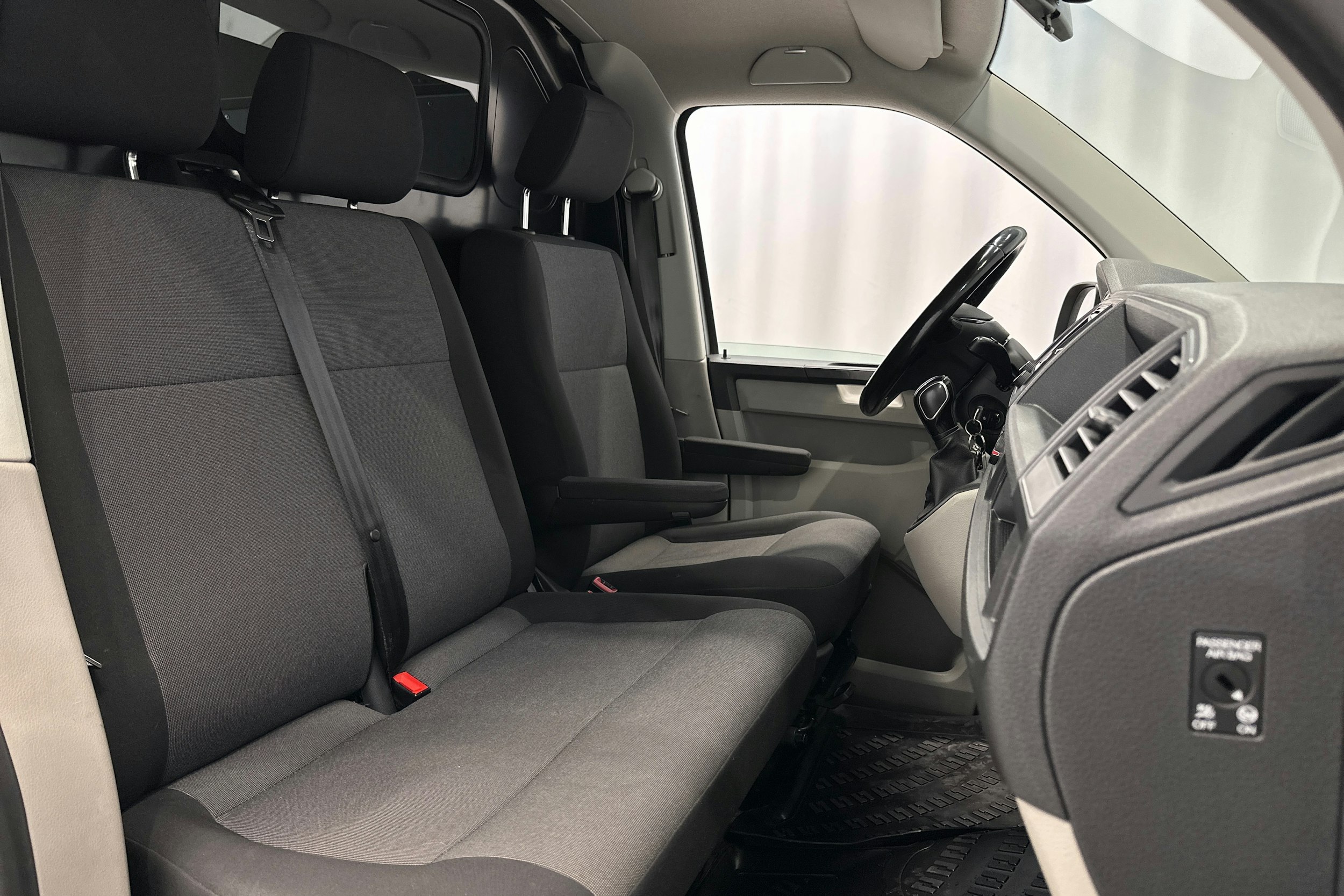 hopea Volkswagen Transporter 2017 kuva 10.