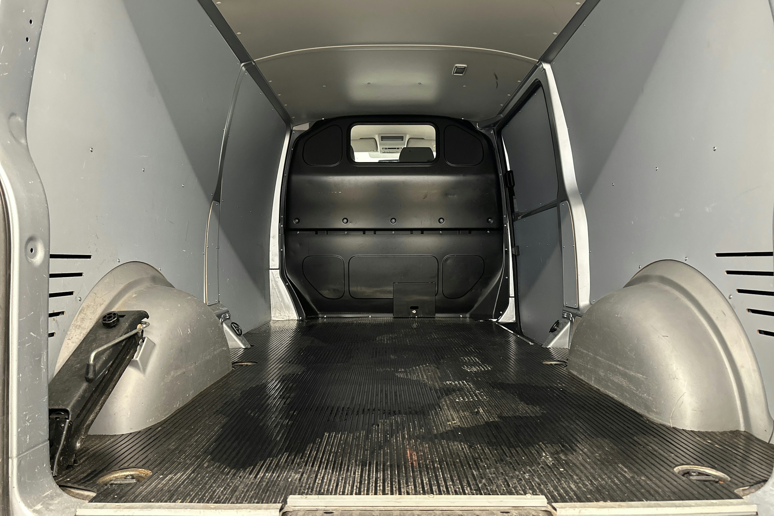 hopea Volkswagen Transporter 2017 kuva 21.
