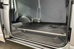 hopea Volkswagen Transporter 2017 kuva 22.
