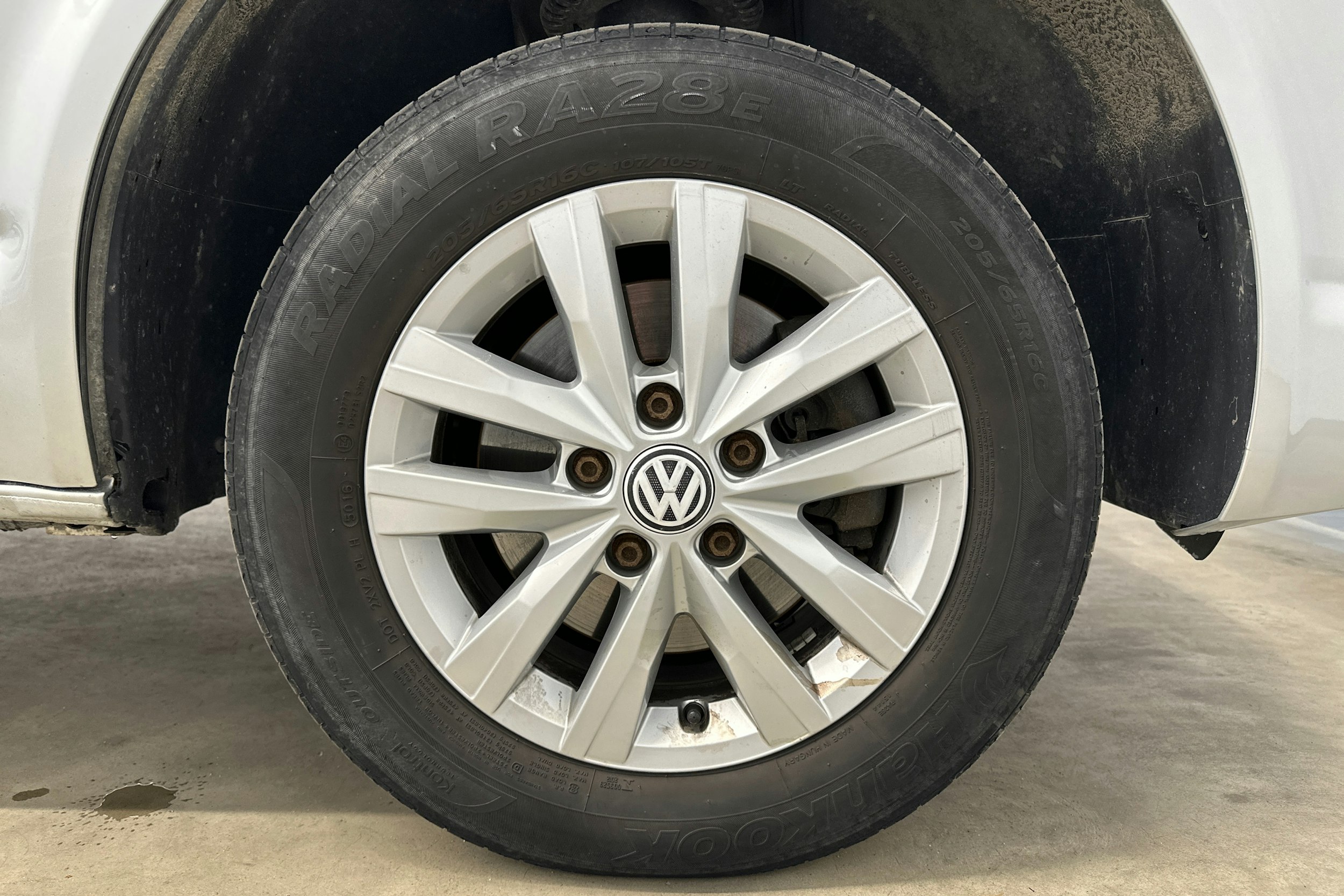 hopea Volkswagen Transporter 2017 kuva 27.